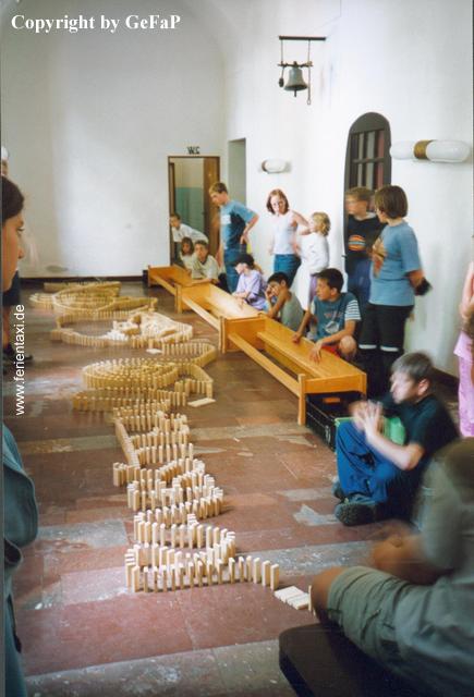 Domino 1